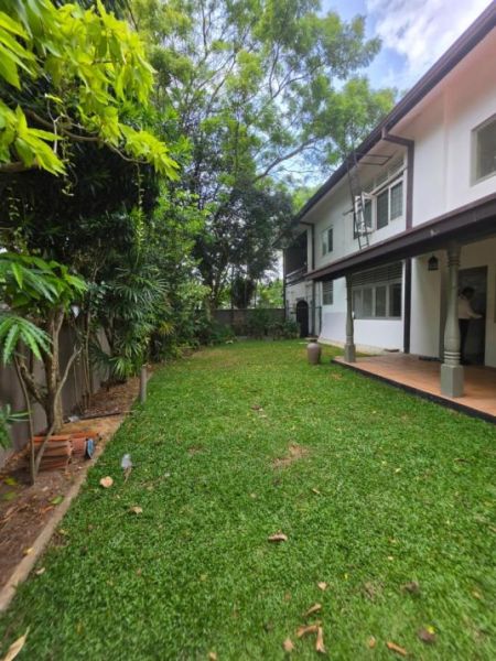 Exterior - FOR Rent | Colombo 5 | 3-Bedrooms |  Luxury House