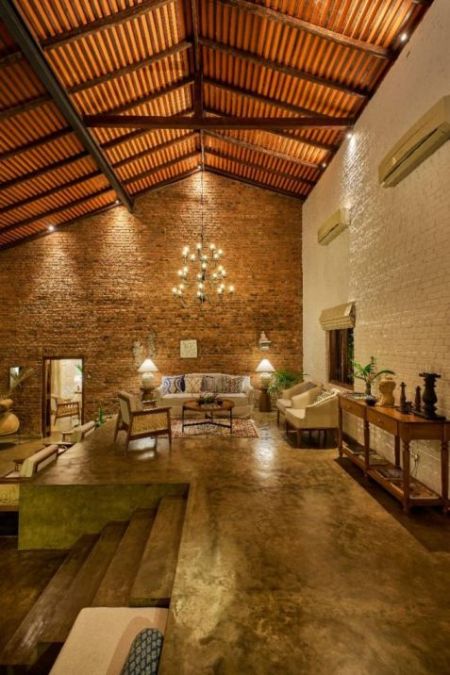 Living Room - 4-Bedroom Luxury House with Swimming Pool for Rent | Battaramulla