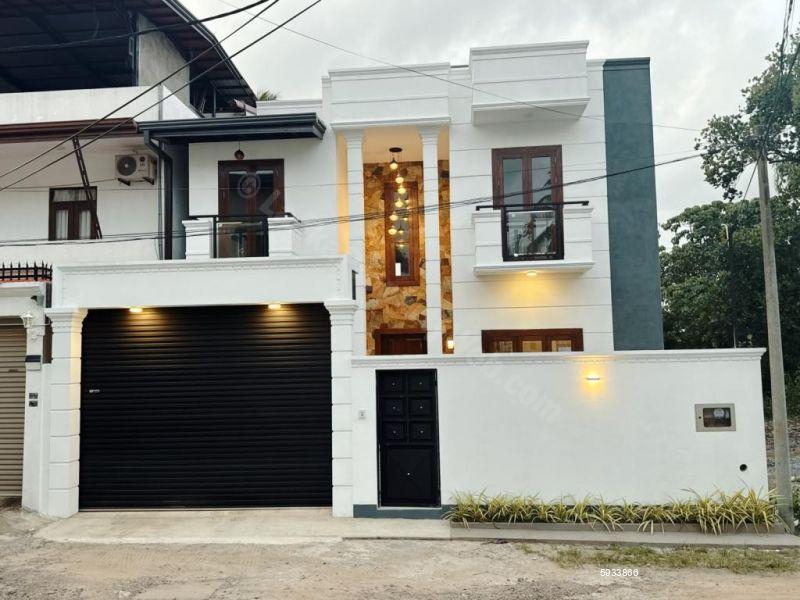 Exterior - House for sale in Boralesgamuwa