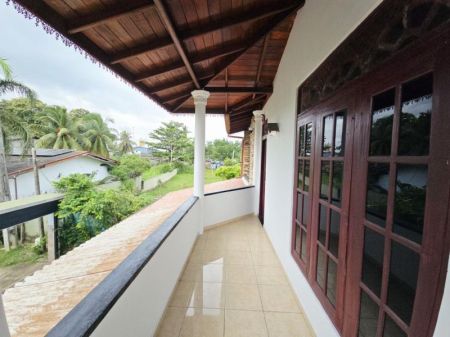 Exterior - 15P Land & Two Story House For Sale In Kaduwela