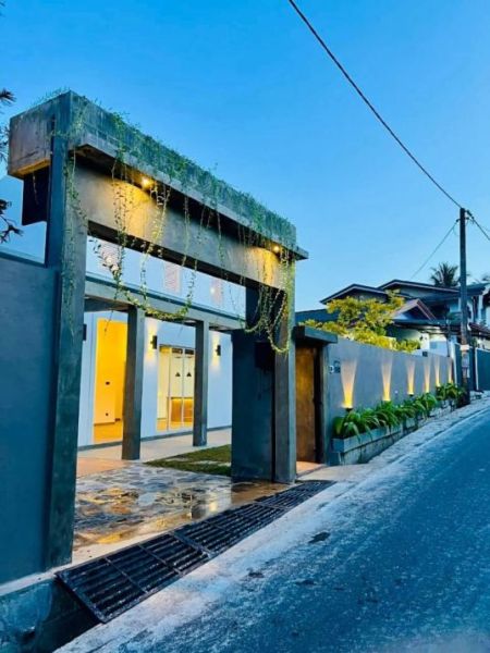 Exterior - Architecture Designed Luxury House For Sale In Kaduwela 