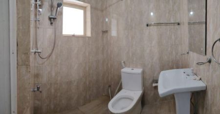 Bathroom - Semi Furnished Luxury Apartment for Rent in Col.05 for Rs.200,000