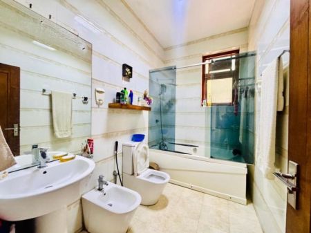 Bathroom - Colombo 03 luxury 05 Bedroom House for Sale Good Investment Property 