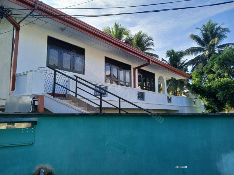 BATTARAMULLA  House for sale/rent