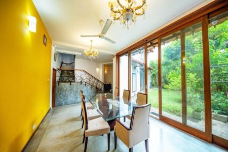 Living Room - 6 Bedroom luxury  House for Sale at Nugegoda | LKR 155 Million (Negotiable) (EM052AC)