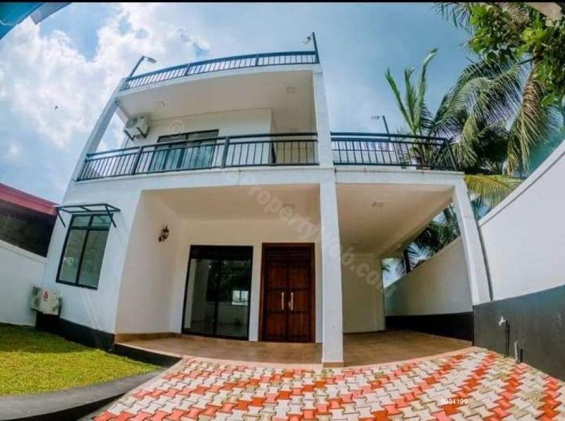 Exterior - House for sale in Malabe