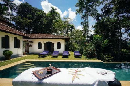 Exterior - Renovated Colonial Villa - LIP 181
