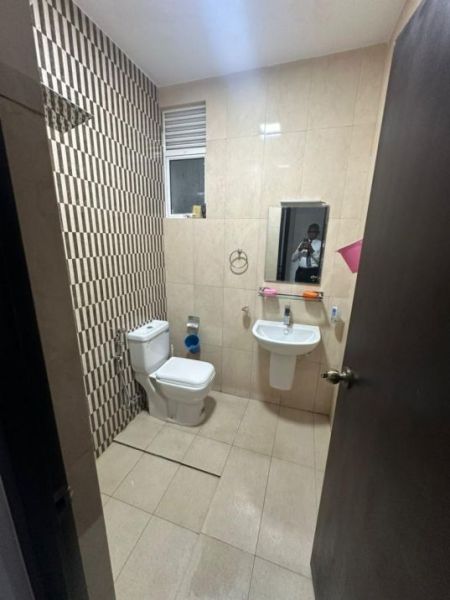 Bathroom -  2 BR Apartment for Sale in Colombo 6 - PDA377