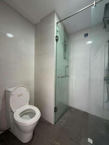 Bathroom - 50@Lesters - 04 Bedroom Furnished Apartment for Rent in Colombo 05 (A6241)-RENTED