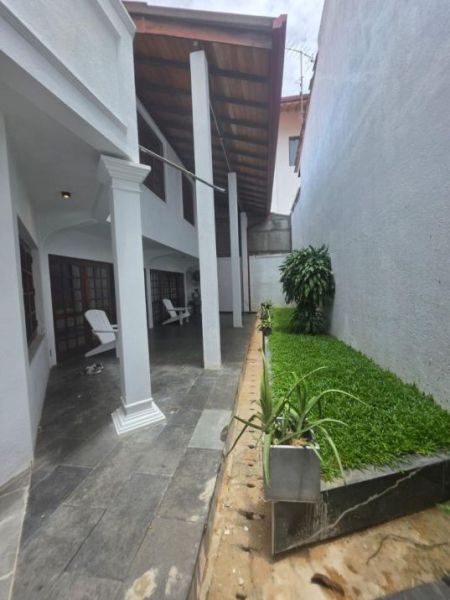 Exterior - FOR Rent | Colombo 7 | 5-Bedrooms | Luxury House