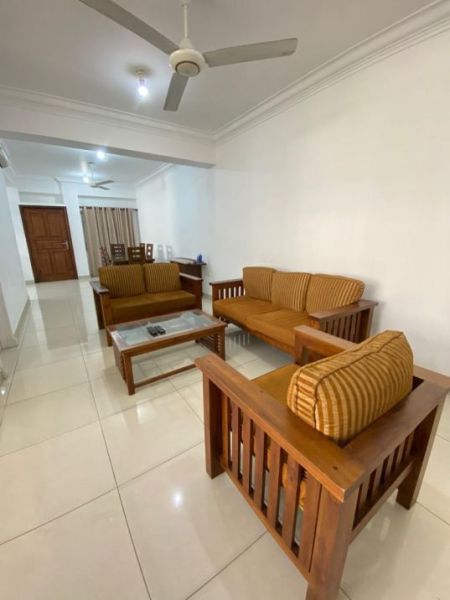 Living Room - Colombo 05 3BHK Fully Furnished Apartment for Long-Term Rental. (CSMP601)