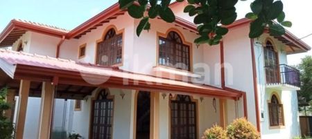 Exterior - House For Rent In Maharagama ( File No 5235b) 