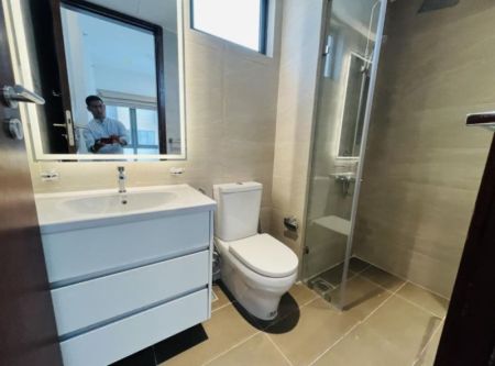 Bathroom - Beautiful City & Lake View 2 Bedroom at Trizen for $1099 | Best Deals from Sri Lanka’s TOP REALTOR, Romesh Angunawela 