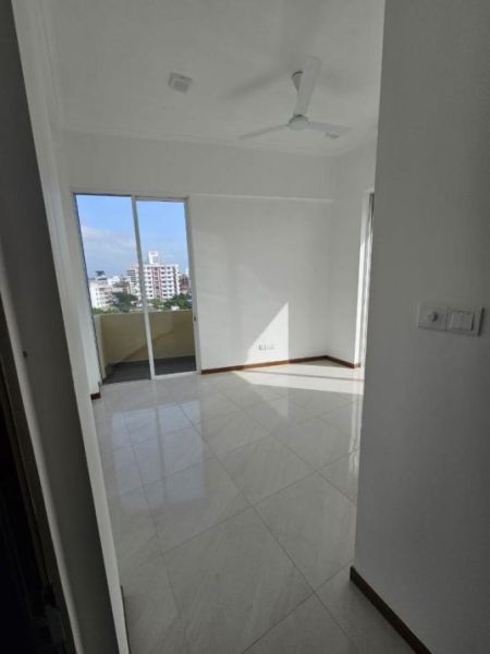 Bathroom - 3BR Apartment For sale in Colombo 5- PDA327