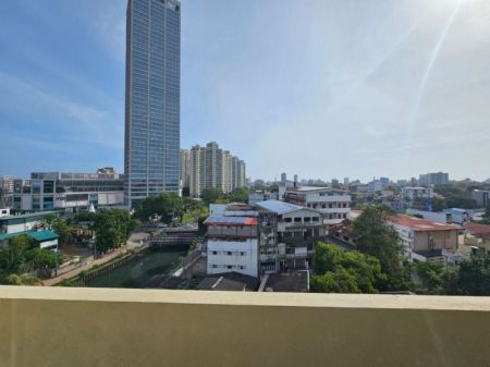 Exterior - 3BR Apartment For sale in Colombo 5- PDA327