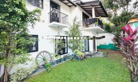 Exterior - 3BR House for Rent in Madinnagoda Road, Rajagiriya.