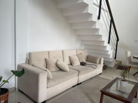 Living Room - Fully Furnished 2 Bedroom Apartment for Rent  / Colombo 8 / LKR 250,000 (EM031MI)