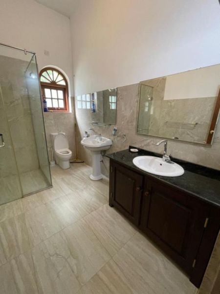 Bathroom - Luxury Two-Stores House for Sale in  Nugegoda –Code Add  980