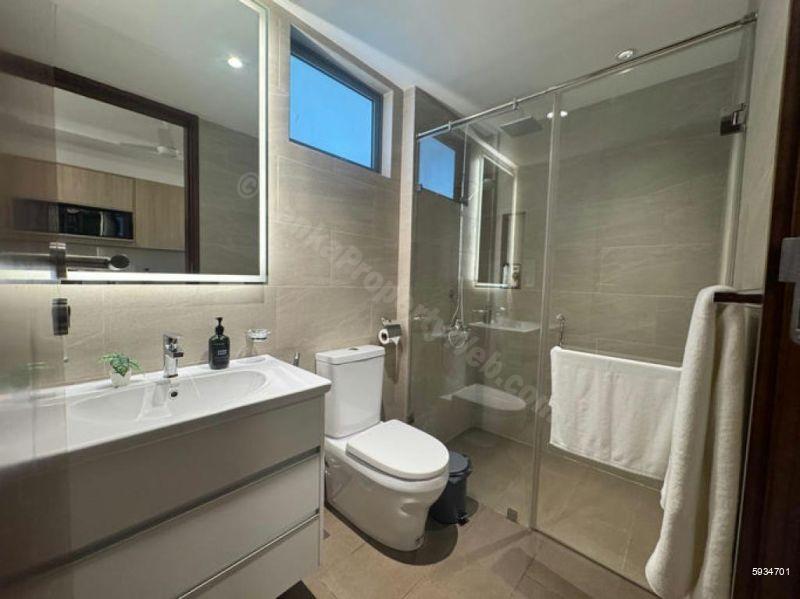 Bathroom - Apartment for rent in Colombo 2