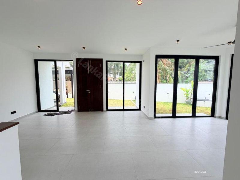 House for sale in Battaramulla