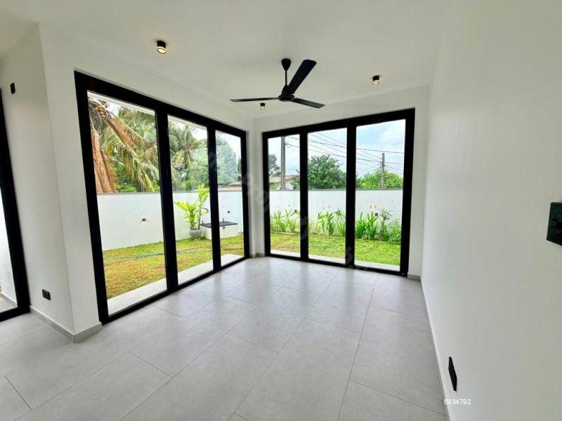 House for sale in Battaramulla