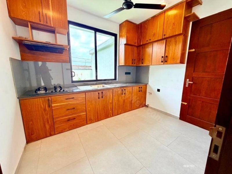 Kitchen - House for sale in Battaramulla