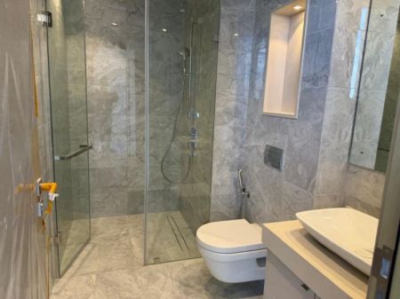 Bathroom - Luxury 3-Bedroom High-Floor Apartment | 606 The Address, Colombo 03