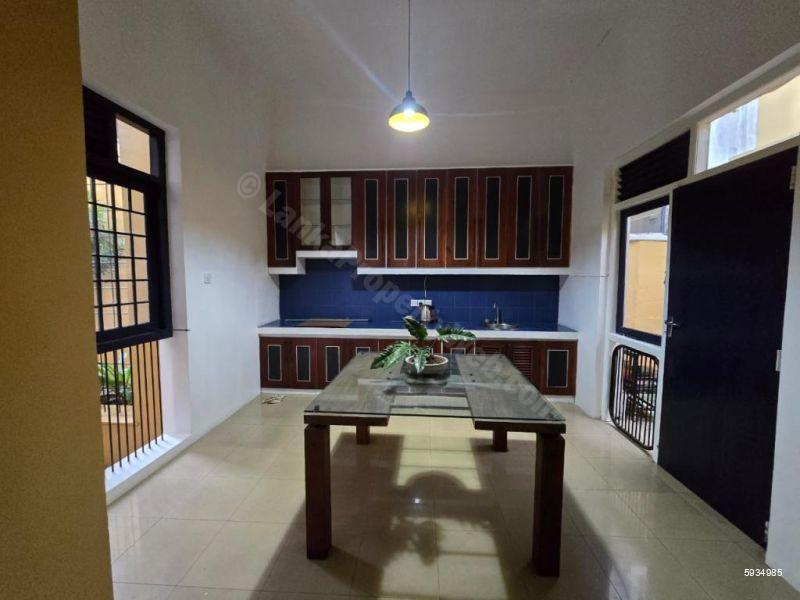 House for sale in Battaramulla