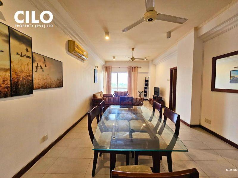 Dining room - Apartment for sale in Colombo 8