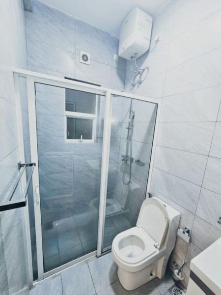 Bathroom - 2 Bedroom Semi Furnished Apartment for Rent - Dehiwela | LKR 170,000 Per Month (EM977)