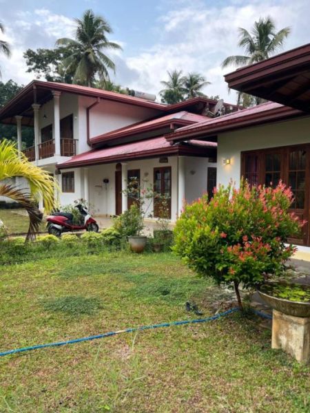 Exterior - Modern Twin House in Kithulampitiya, Galle – Ideal Investment Opportunity- SALE
