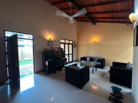 Living Room - 3 Bedroom House for Sale - Malabe, Kahanthota Road | LKR 35 Million (EM978)