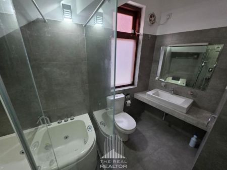 Bathroom - House for Sale in Koswatte, Nawala (HSSH120)