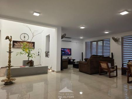 Living Room - House for Sale in Koswatte, Nawala (HSSH120)