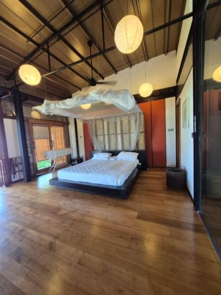 Bedroom - Grand Luxury Residence for sale at Kotte | LKR 360,000,000 (EM054AC)