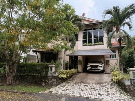 Exterior - Solar Powered 4 Bedroom House for Rent in Thalawathugoda, R221010