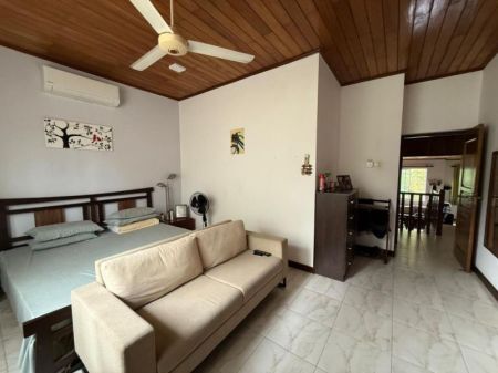 Living Room - Solar Powered 4 Bedroom House for Rent in Thalawathugoda, R221010