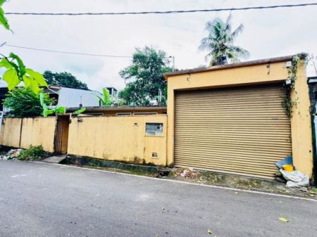 Exterior - (AH184) House for Sale in Embuldeniya,  Nugegoda