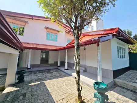 Exterior - (AH183) 13.5 Perch Two Storey House for Sale in Mattegoda
