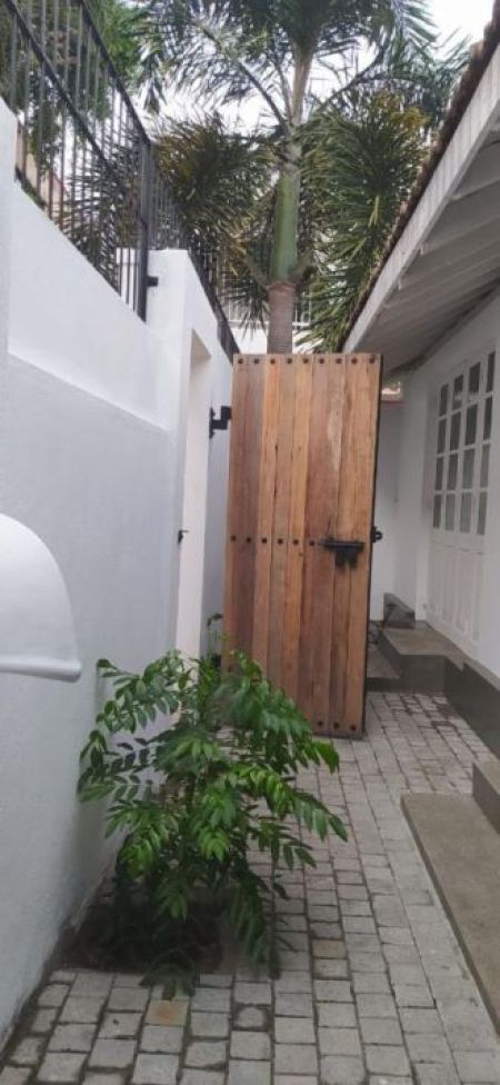 Exterior - 2 Bedroom House for Rent in Colombo 7, R4861