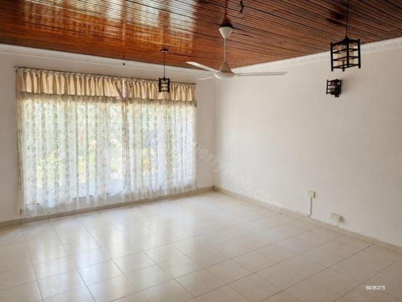 Bedroom - House for rent in Kalubowila