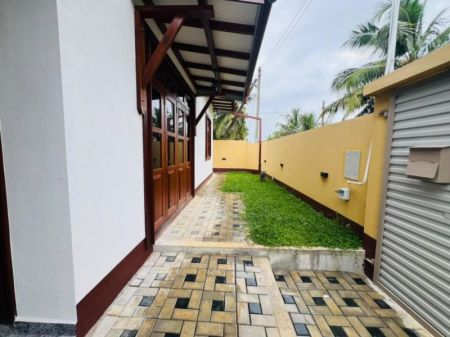 Exterior - (AR188) Brand New Single Storey House for Rent in Kottawa