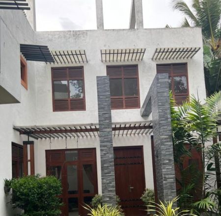 Exterior - ￭ Mount Lavinia ￭ 04BR House For Rent ￭ (NK11590)