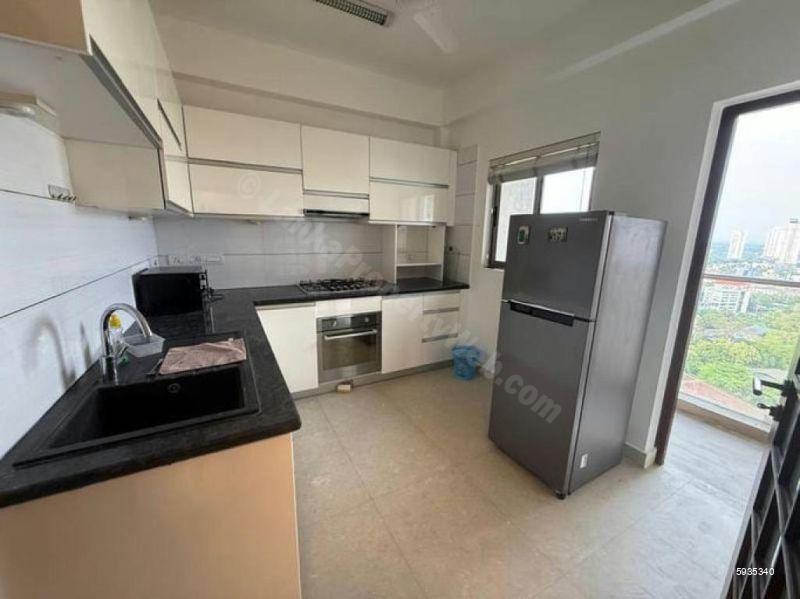 Kitchen - Apartment for sale in Rajagiriya