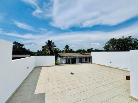 Exterior - House for sale in Battaramulla 