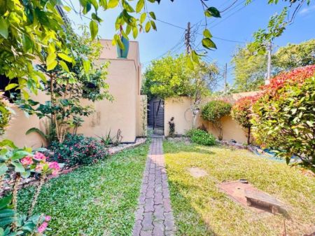 Exterior - (SE1674)🏡✨ Luxury 2-Storey House for Sale in Pelawatte, Battaramulla ✨🏡