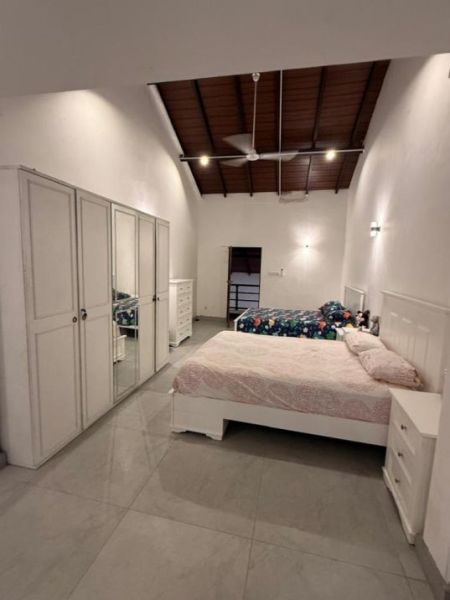 Bedroom - 𝗦𝘂𝗽𝗲𝗿 𝗟𝘂𝘅𝘂𝗿𝘆 𝗛𝗼𝘂𝘀𝗲 𝗳𝗼𝗿 𝗦𝗮𝗹𝗲 At Colombo 7