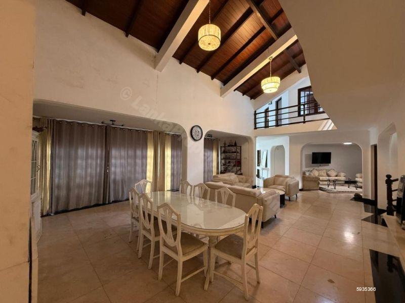 House for sale in Colombo 7