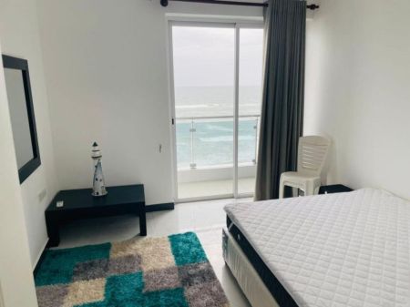 Bedroom - Sea view, 02 Bedroom apartment for rent at Blue ocean Hotel Road Mount Lavinia (ARS144)