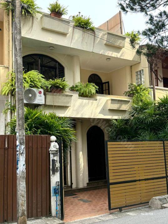 Exterior - House for sale in Colombo 6